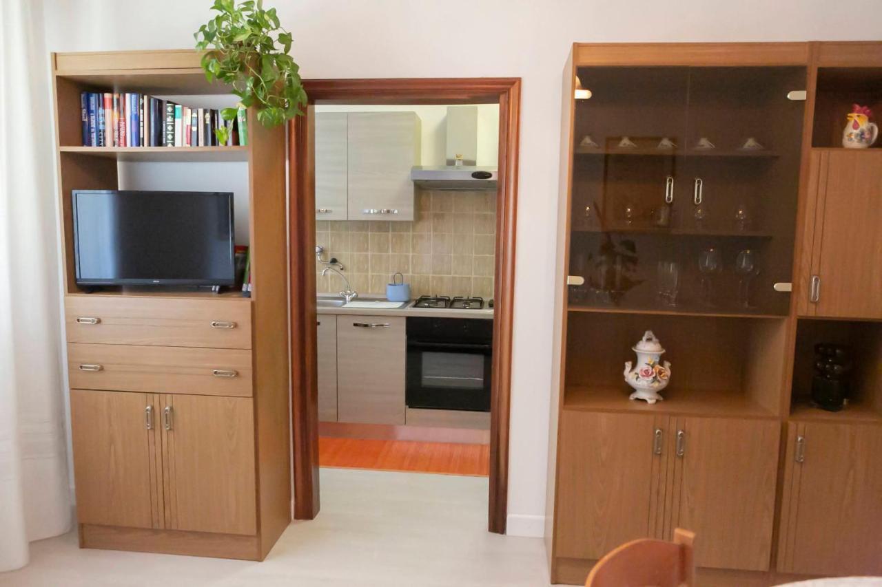 אסיסי Appartamento Casa Vacanze Enjoy מראה חיצוני תמונה