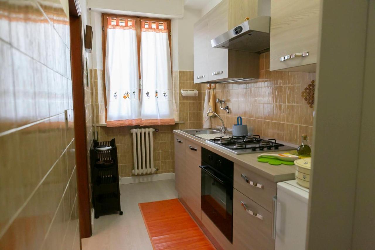 אסיסי Appartamento Casa Vacanze Enjoy מראה חיצוני תמונה