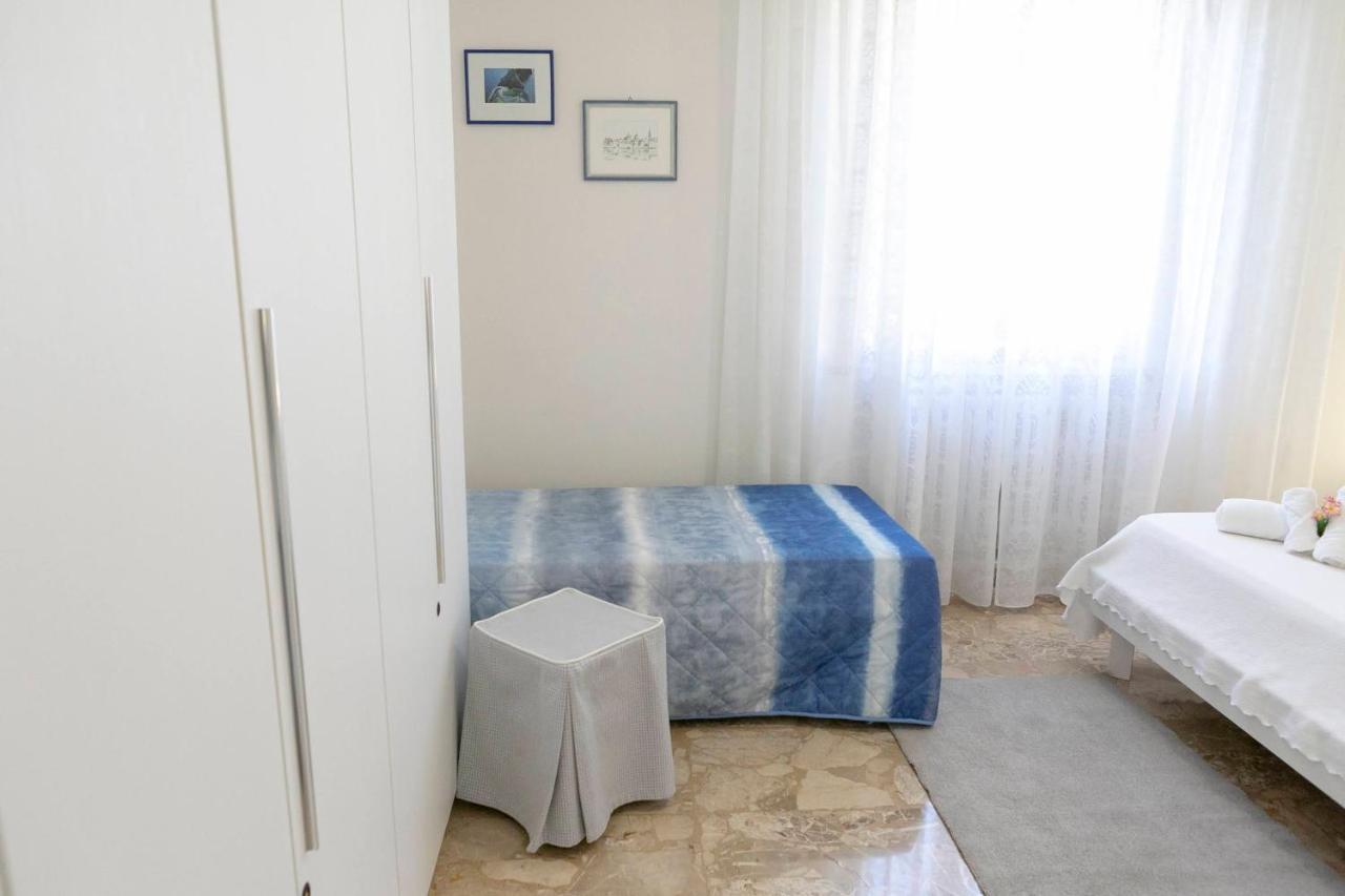 אסיסי Appartamento Casa Vacanze Enjoy מראה חיצוני תמונה